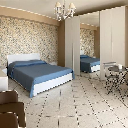Augustali Momenti Apartment Centuripe Luaran gambar