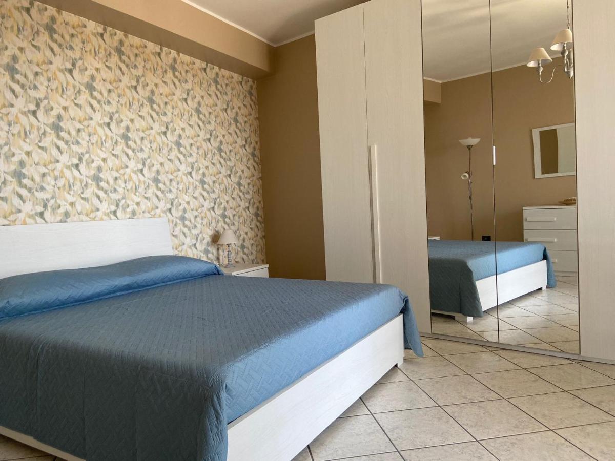 Augustali Momenti Apartment Centuripe Luaran gambar
